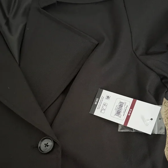 Sofia Vergara Classic Black Trench Coat - Picture 7 of 7